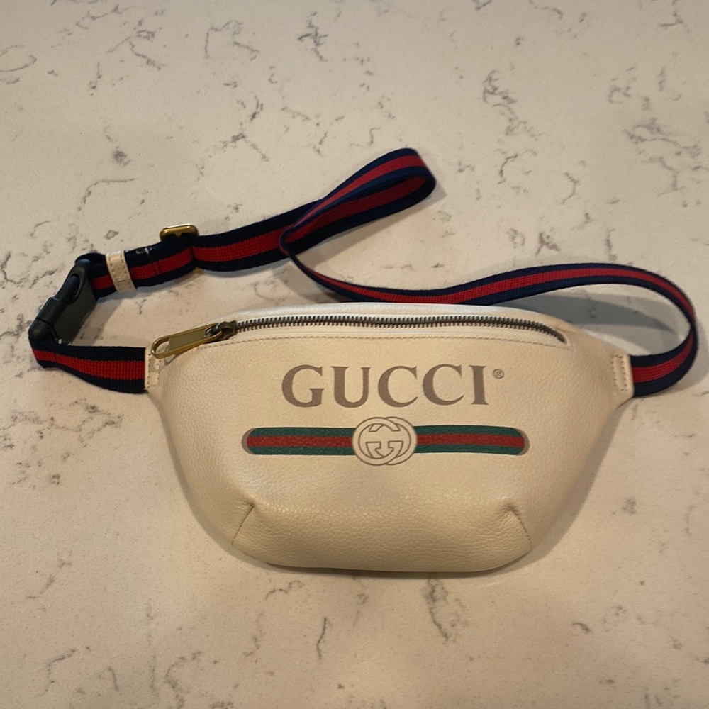 100% authentic Gucci Bum Belt Bag